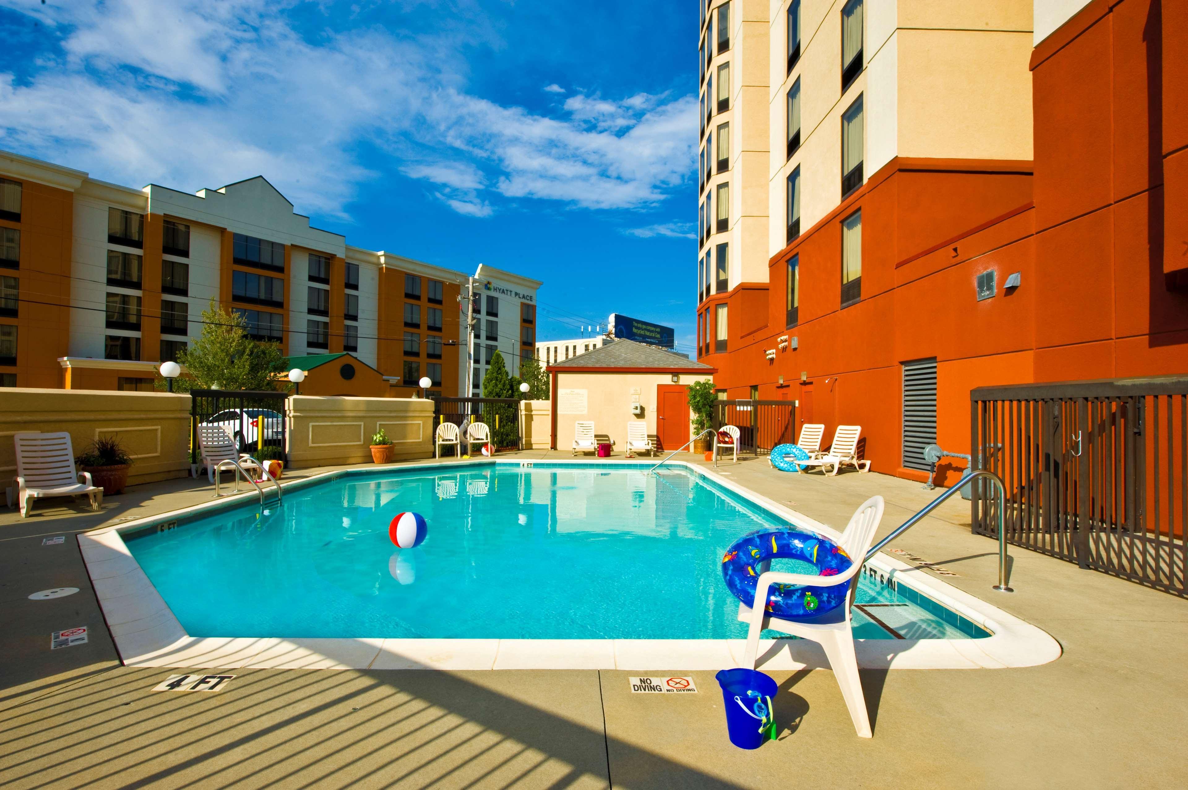 Hampton Inn & Suites-Atlanta Airport North-I-85 Hapeville Exterior photo