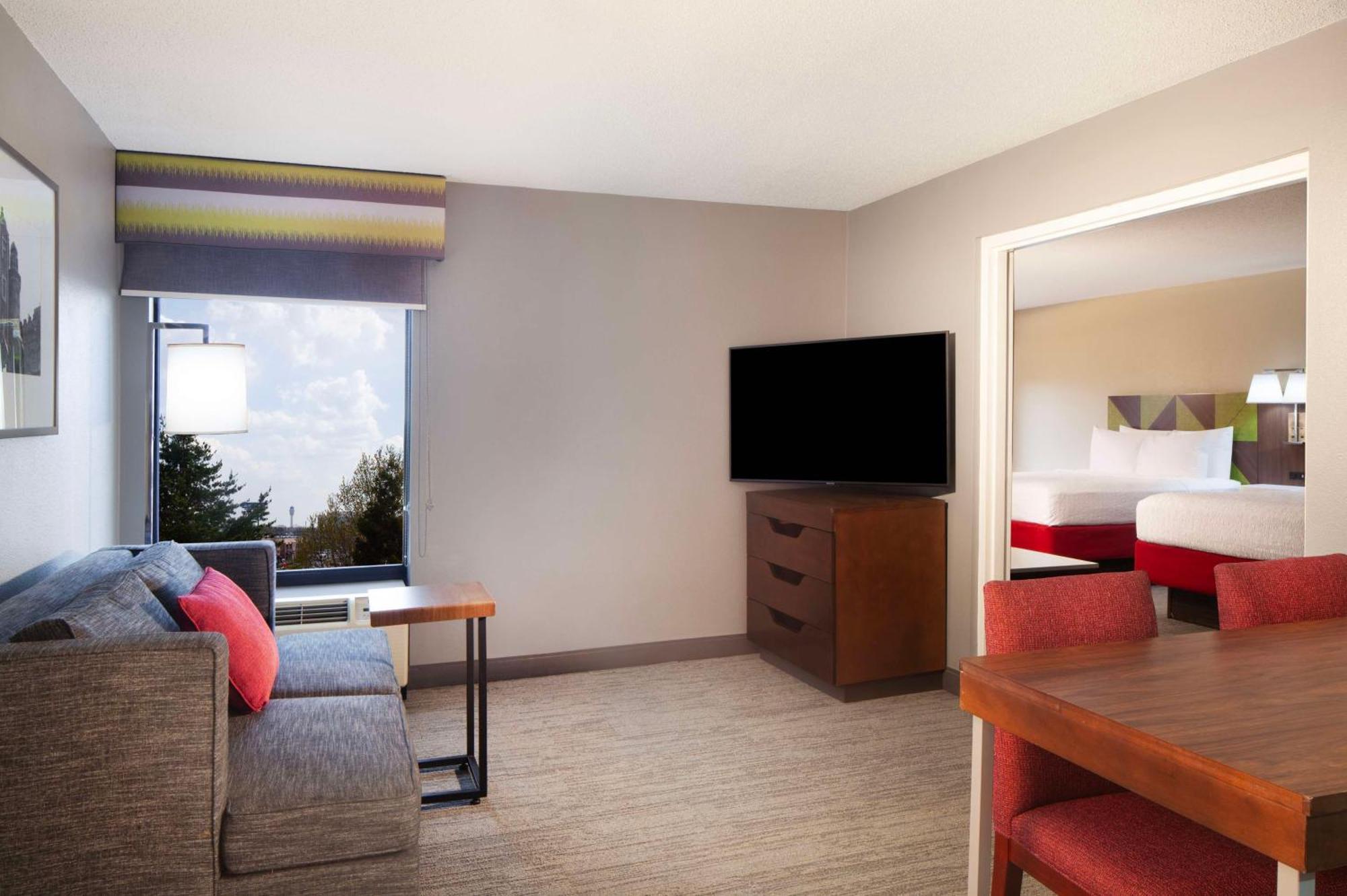 Hampton Inn & Suites-Atlanta Airport North-I-85 Hapeville Exterior photo